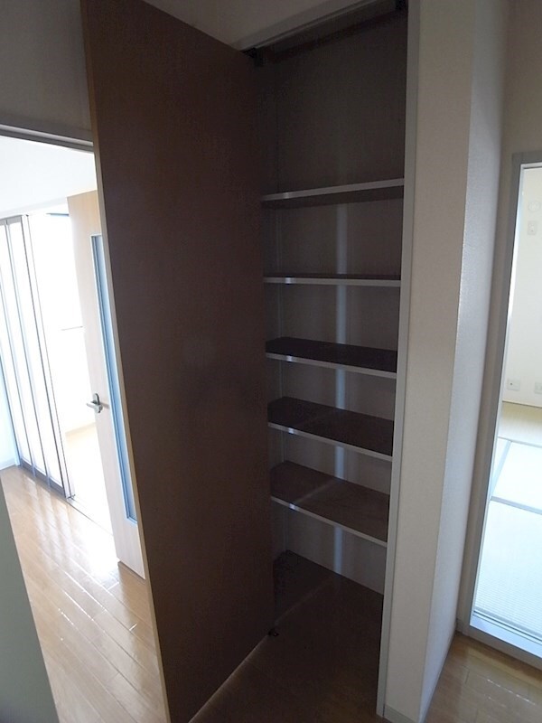 グリーン・メドゥの物件内観写真