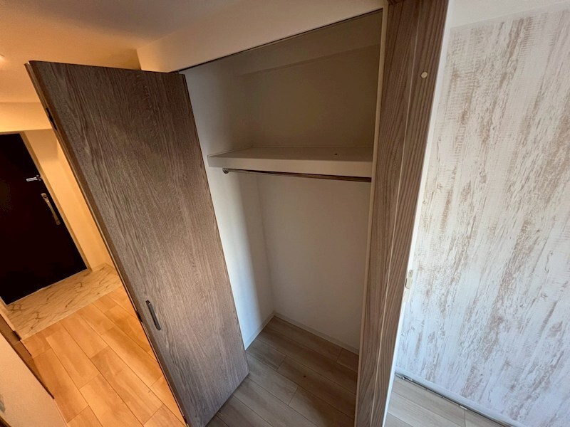 ワールドアイ神戸湊町の物件内観写真