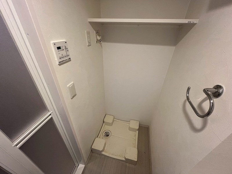 ワールドアイ神戸湊町の物件内観写真