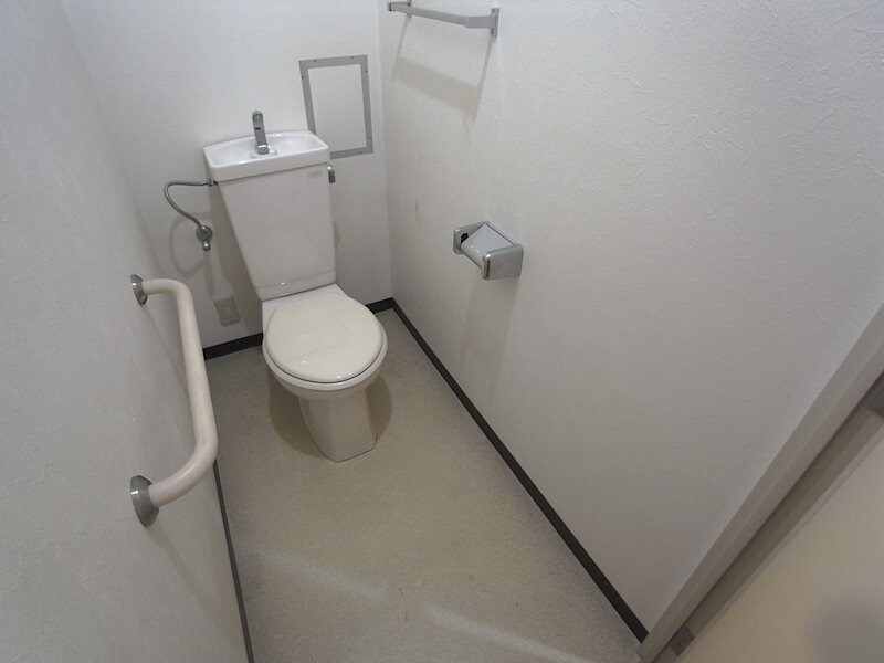 コモンパレス清水が丘の物件内観写真