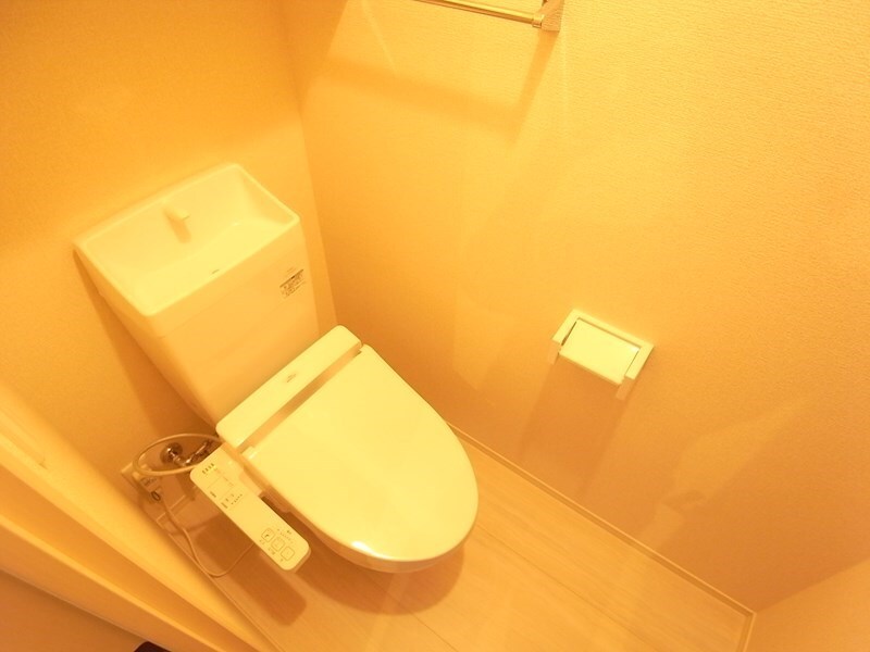 ワンウェーブ霞ヶ丘の物件内観写真