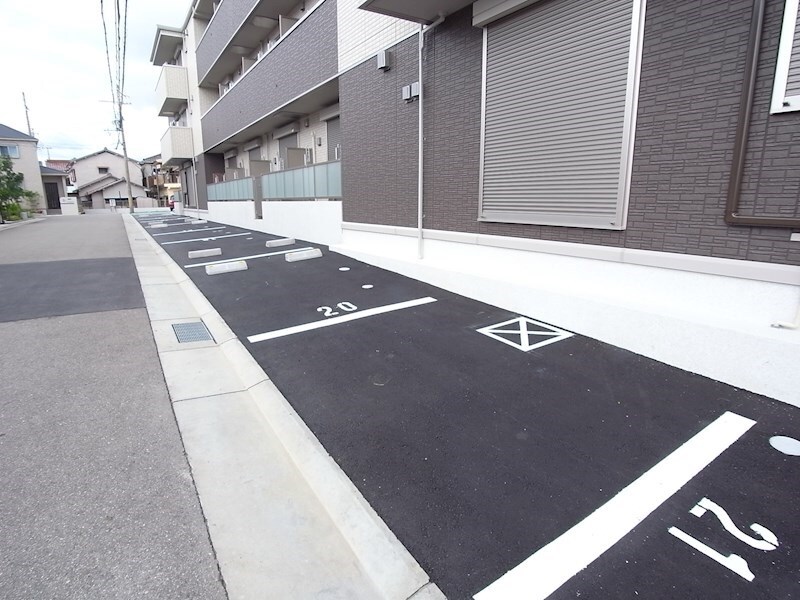 ワンウェーブ霞ヶ丘の物件内観写真