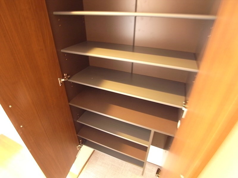 ワンウェーブ霞ヶ丘の物件内観写真