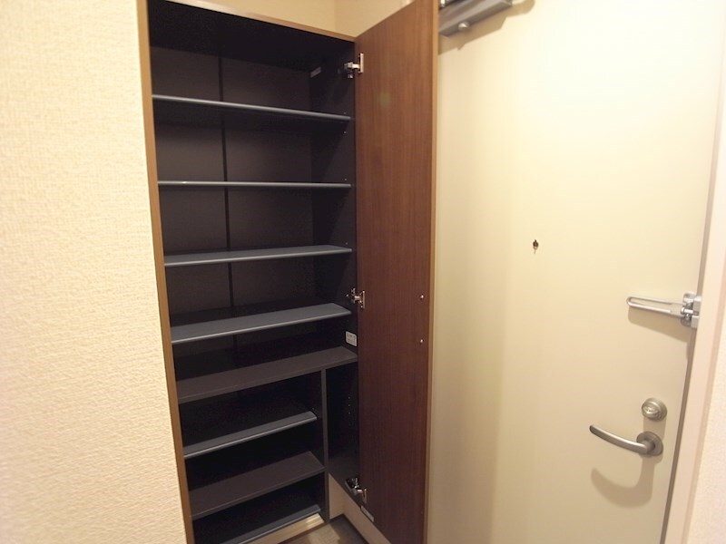 ワンウェーブ霞ヶ丘の物件内観写真