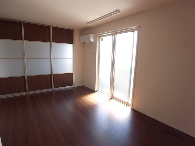 ワンウェーブ霞ヶ丘の物件内観写真