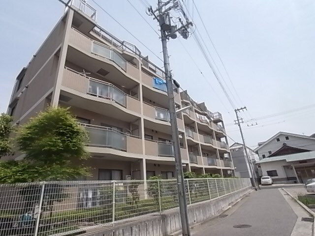 ラシュレ・ウエスト六甲の物件外観写真