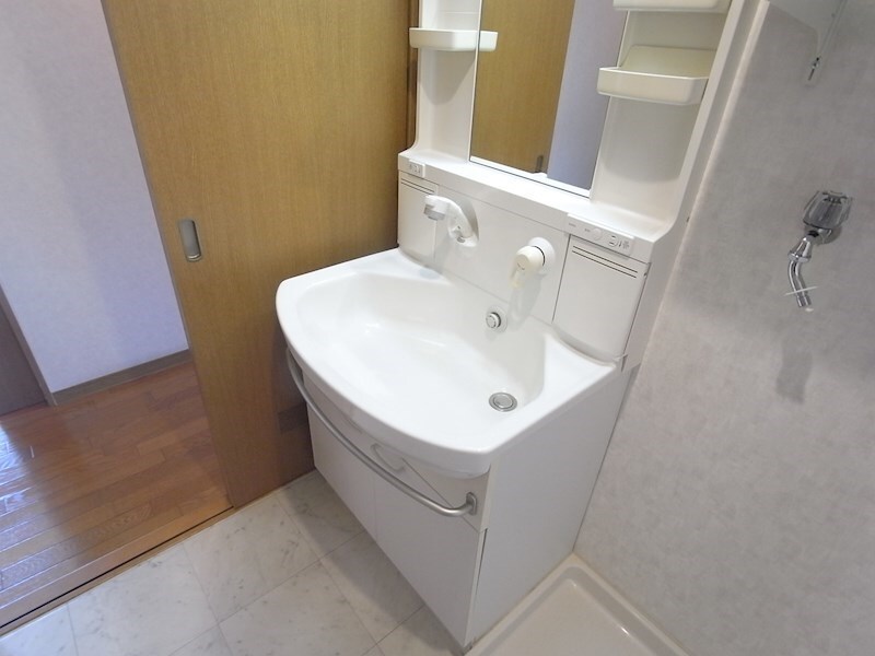 ラシュレ・ウエスト六甲の物件内観写真