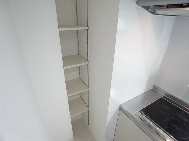 エヌエムキャラントドゥの物件内観写真