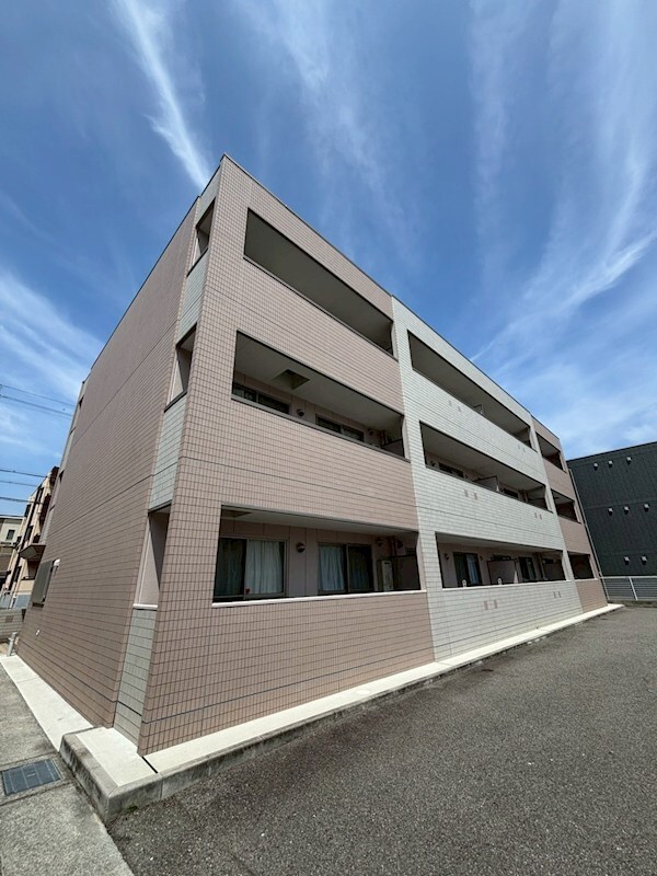 エートピアYMAの物件外観写真