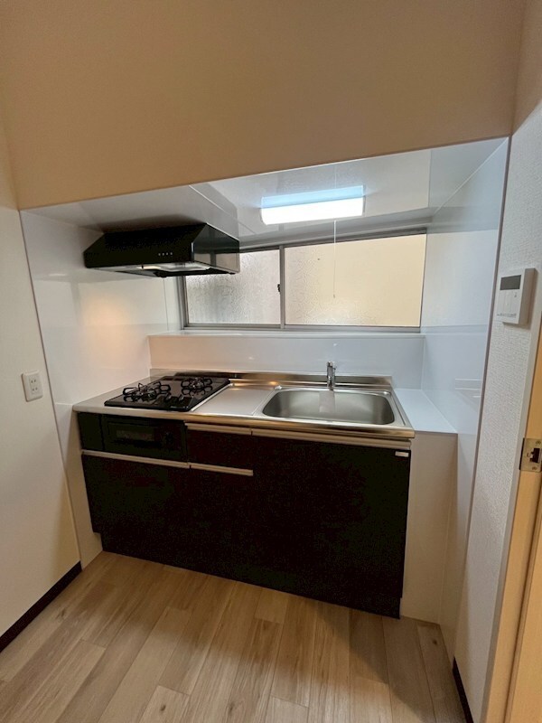 垂水区五色山６丁目　貸家の物件内観写真