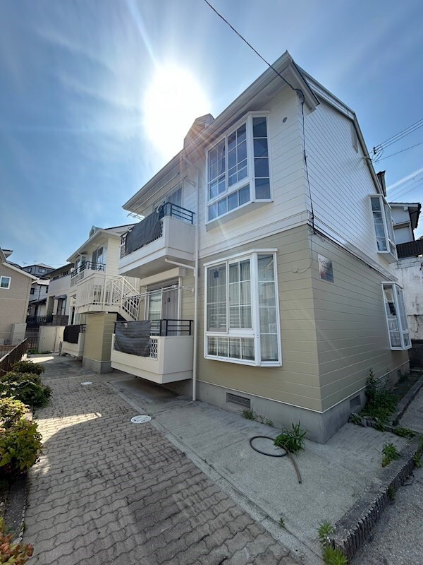 ヴィレッジコート山手A棟の物件外観写真