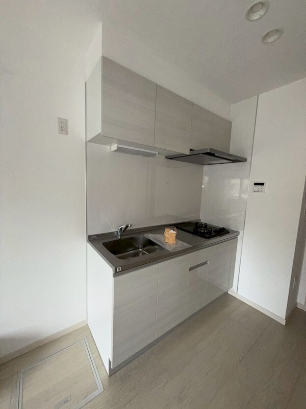 ＫＴＩレジデンス西新町の物件内観写真