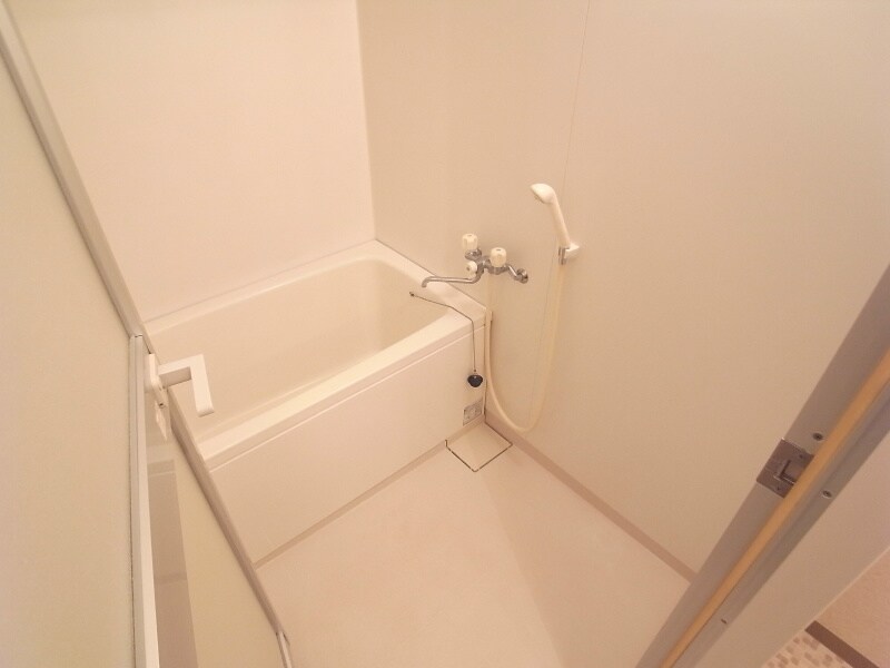 オスプリー塩屋の物件内観写真