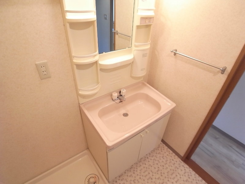 オスプリー塩屋の物件内観写真