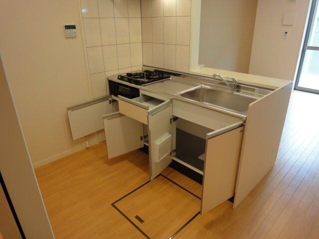 サンモール金ヶ崎の物件内観写真