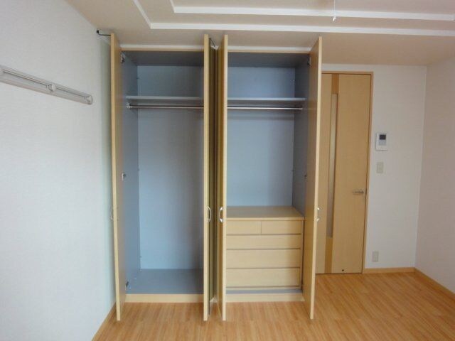 デフィーメゾンの物件内観写真