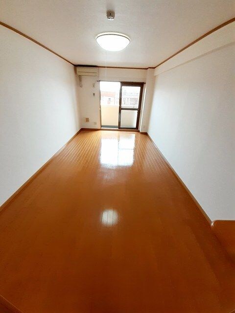 トゥールモンドの物件内観写真