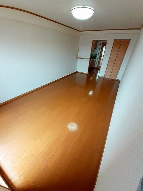 トゥールモンドの物件内観写真