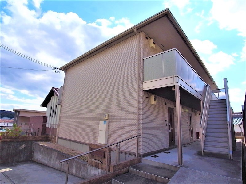 アクイラ伊川谷の物件外観写真