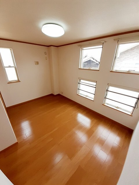 プロフォンドの物件内観写真