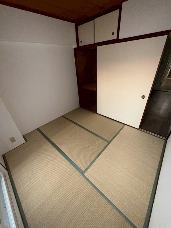 ユニハイツ朝霧の物件内観写真