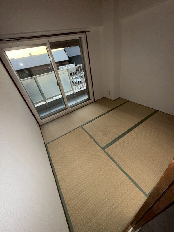 ユニハイツ朝霧の物件内観写真