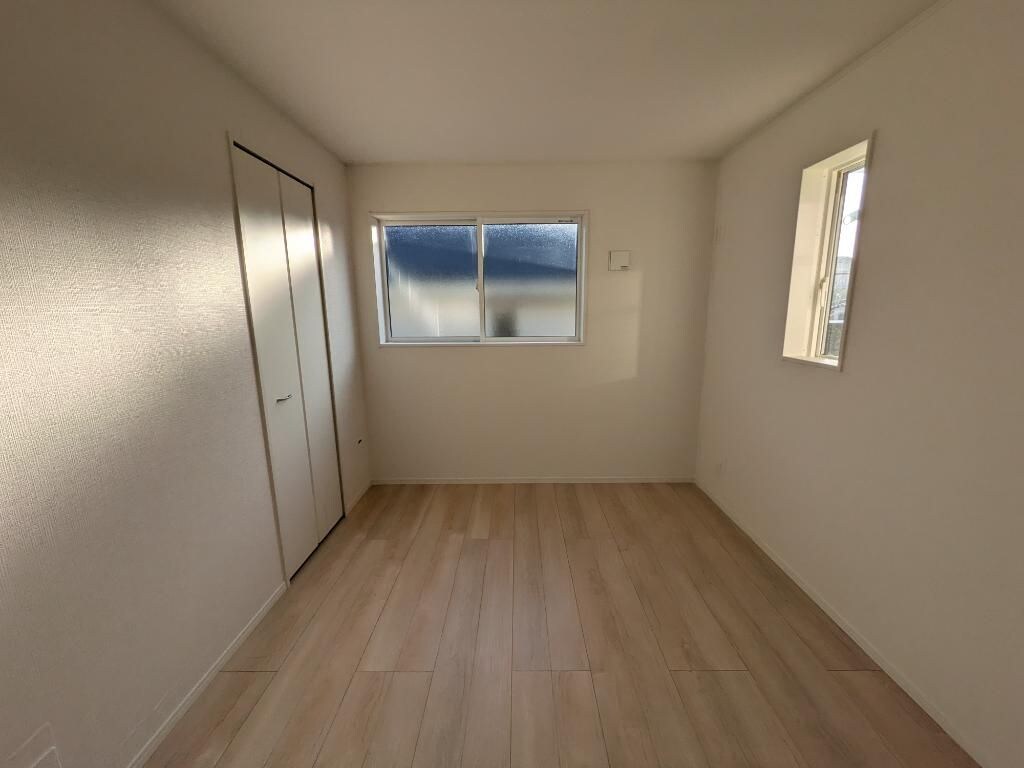 西区富士見が丘４丁目　貸家の物件内観写真