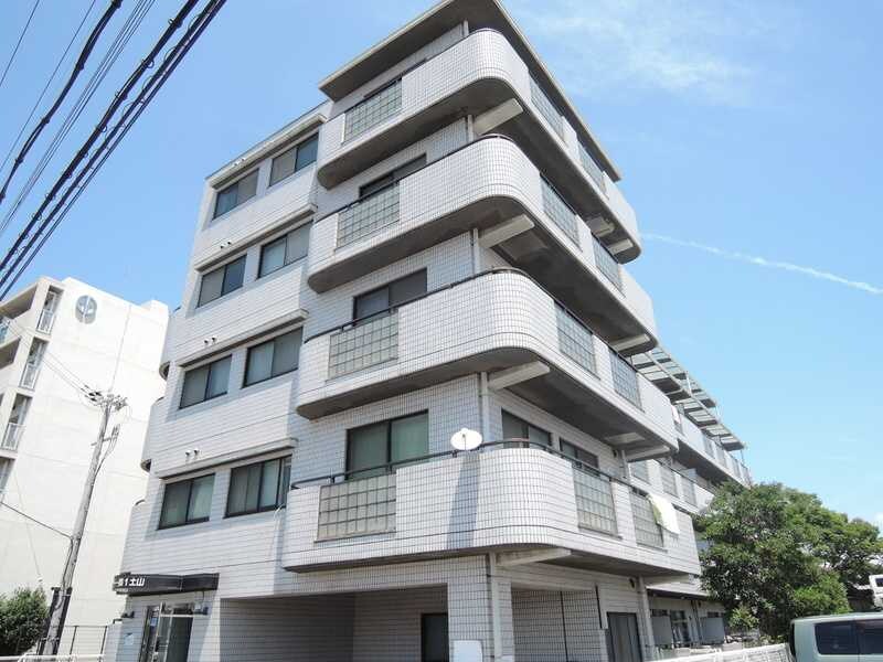 シャトー第一土山の物件外観写真