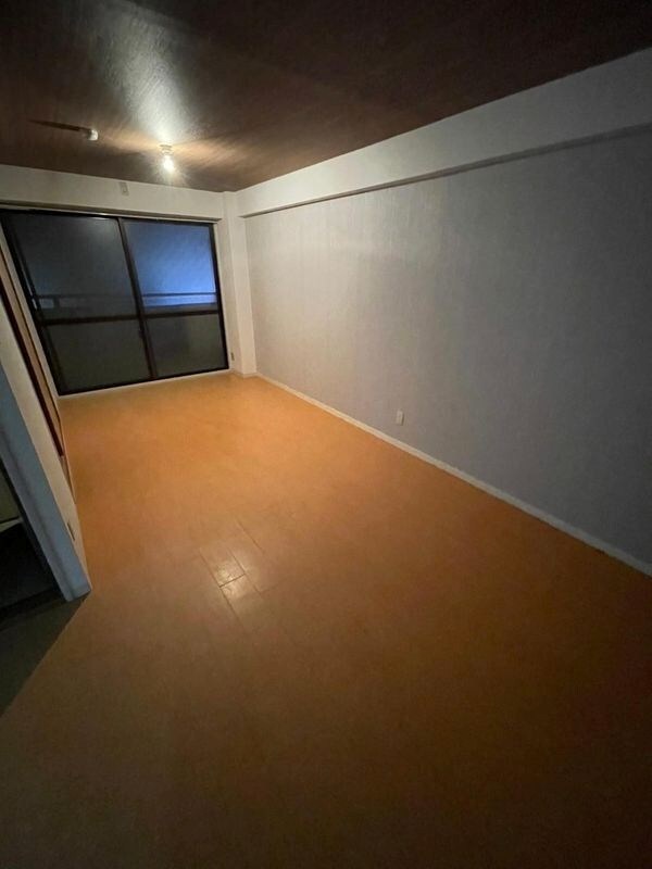 シャトー第一土山の物件内観写真