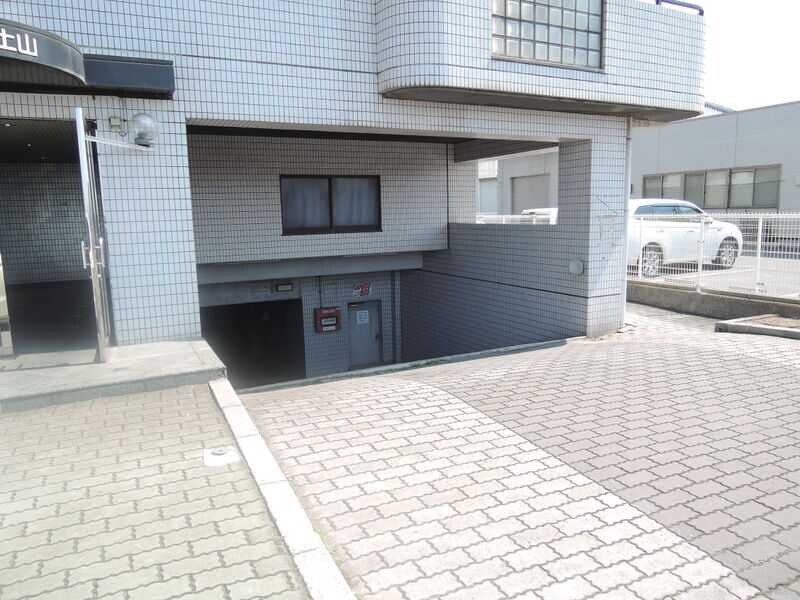 シャトー第一土山の物件内観写真