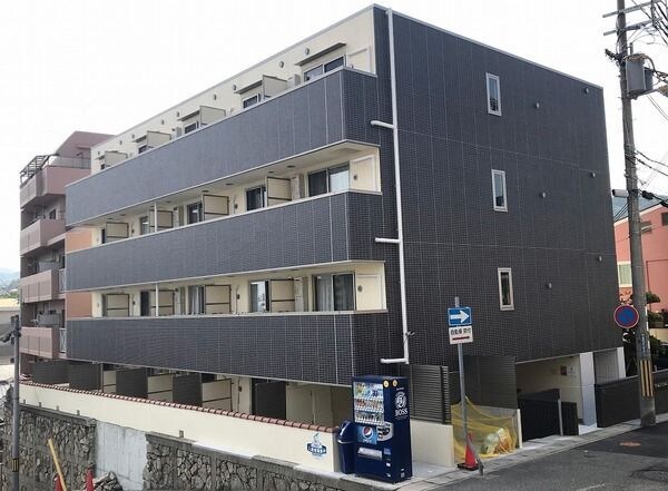 Ｖ－ルネサンス大塚町の物件外観写真