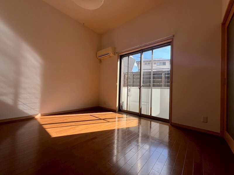 ヴィアーレ南町の物件内観写真