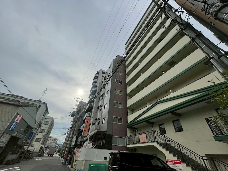 ルックヒルズの物件外観写真