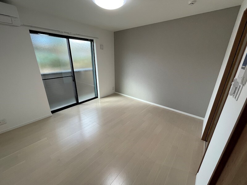 ドエル小松SOUTHの物件内観写真