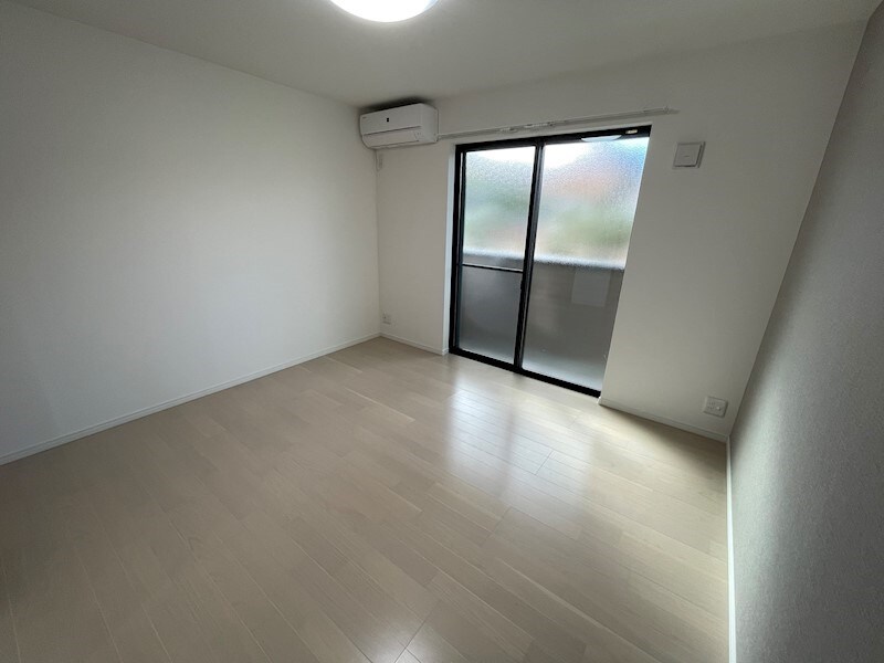 ドエル小松SOUTHの物件内観写真