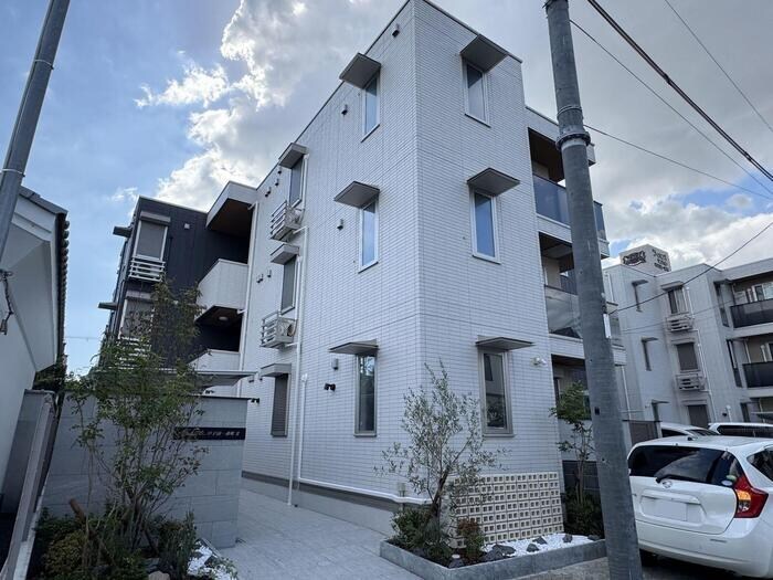 クラシスト甲子園一番町IIの物件外観写真