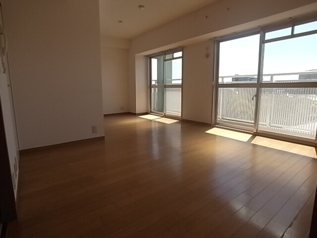 ラヴィーヌ芦屋の物件内観写真