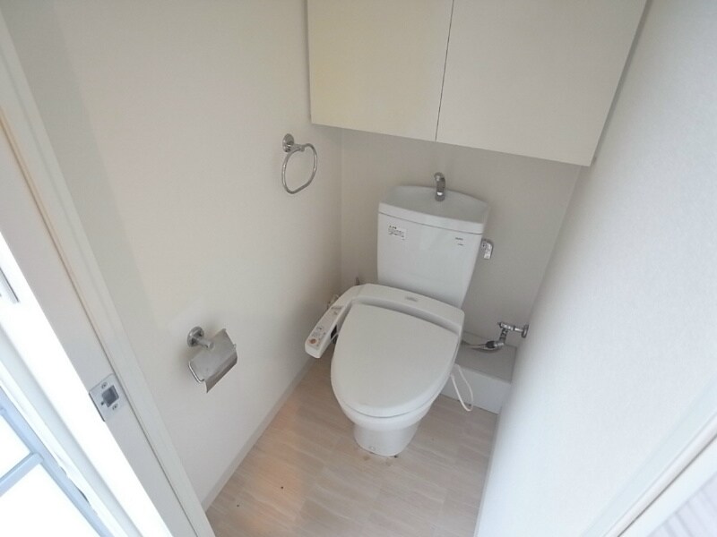 エスティ・ロアール神戸西の物件内観写真