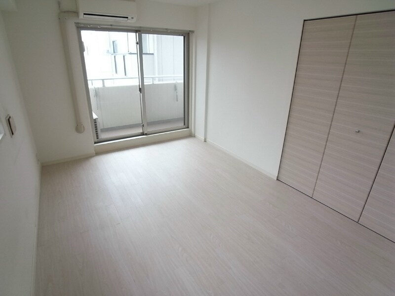 エスティ・ロアール神戸西の物件内観写真