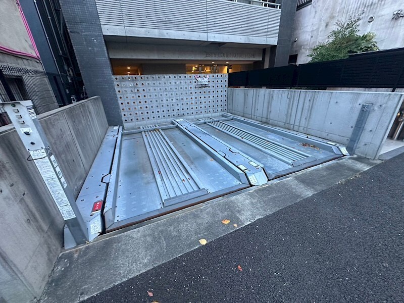 エスティ・ロアール神戸西の物件内観写真