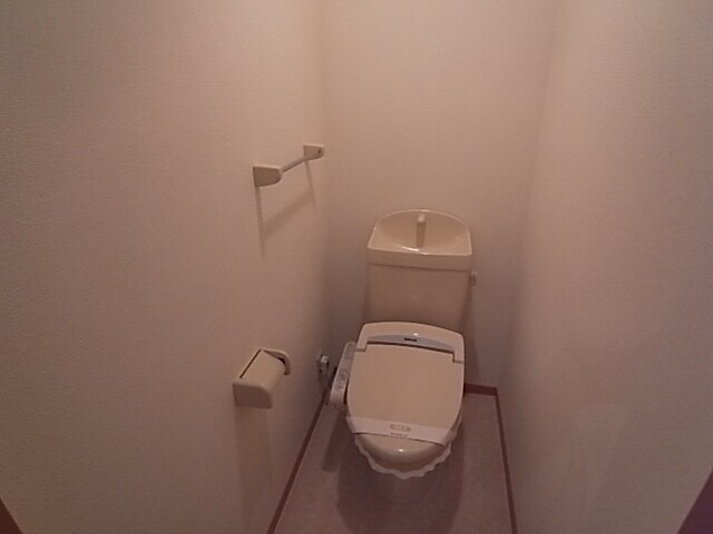 セジュール西岡本の物件内観写真