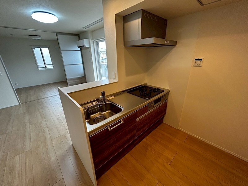 ＢＯＷＬＺ ＫＯＢＥ 兵庫町の物件内観写真