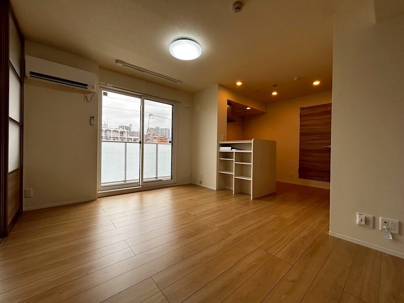 ＢＯＷＬＺ ＫＯＢＥ 兵庫町の物件内観写真