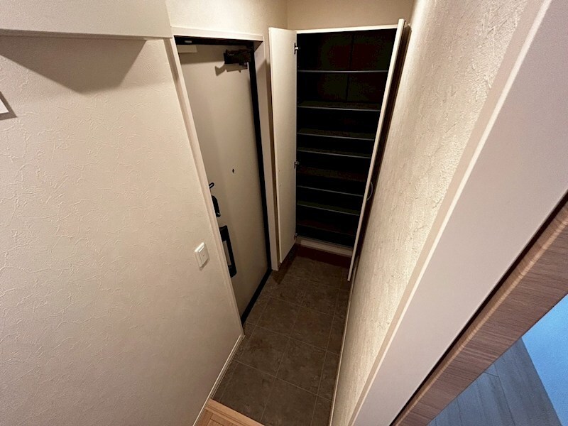 ＢＯＷＬＺ ＫＯＢＥ 兵庫町の物件内観写真