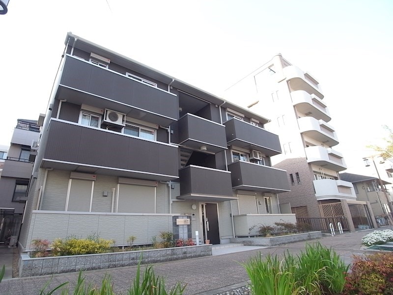 栖３の物件外観写真