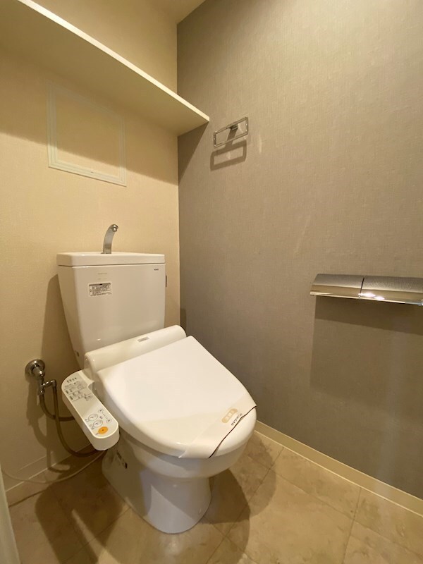 フォレ・リビエール磯辺通の物件内観写真