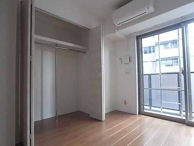 フォレ・リビエール磯辺通の物件内観写真