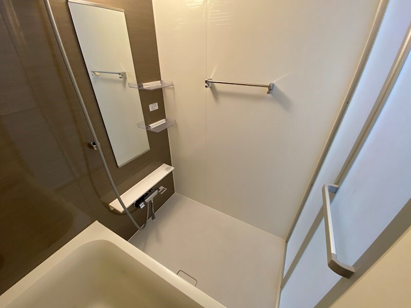 フォレ・リビエール磯辺通の物件内観写真