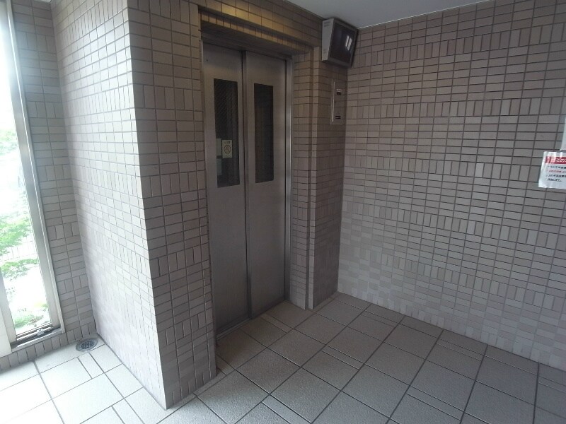 フロレセール南六甲の物件内観写真