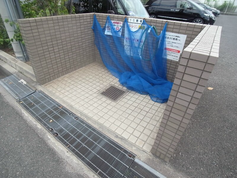 フロレセール南六甲の物件内観写真